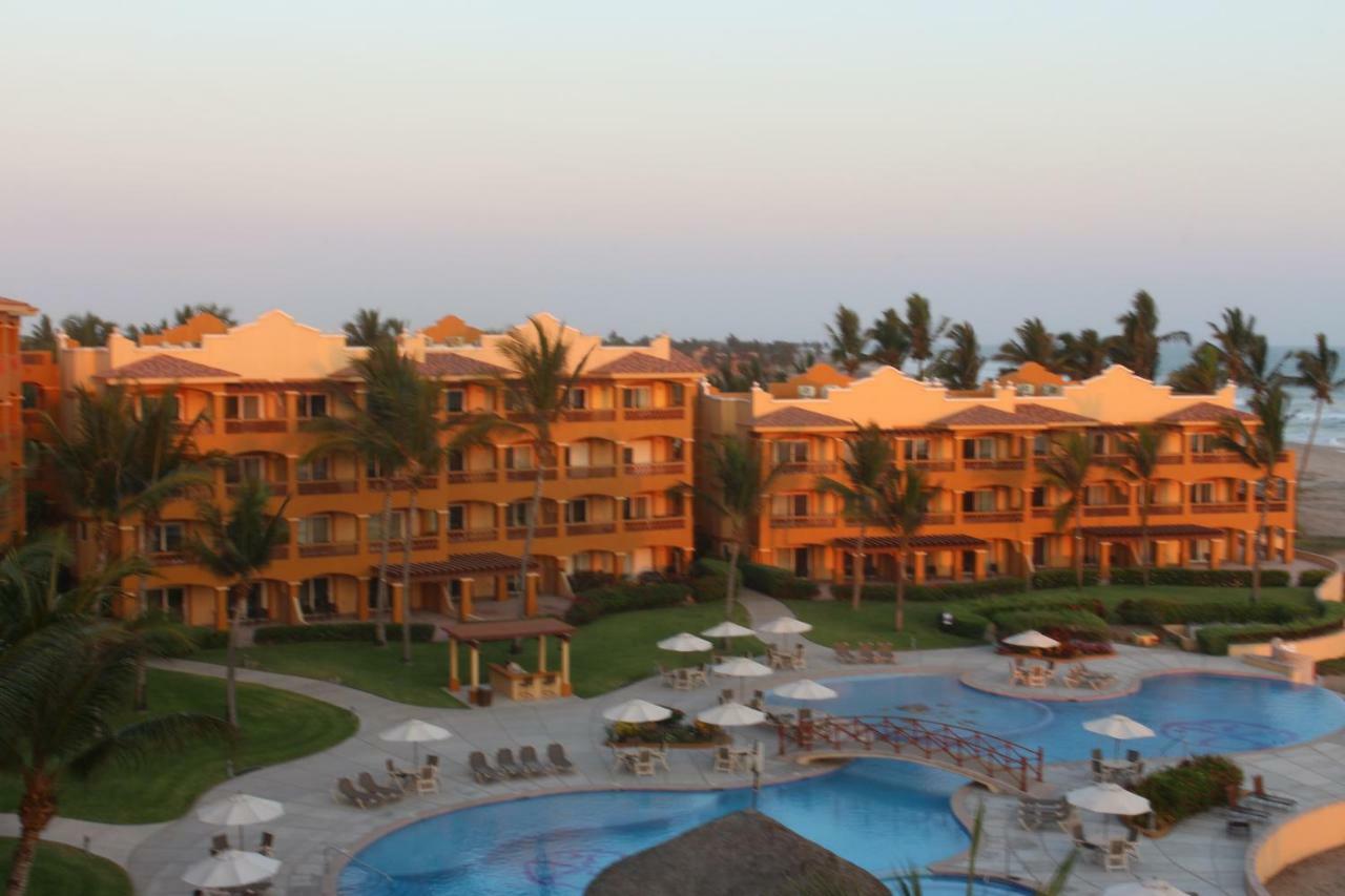 Luxury Suites By Estrella Del Mar Mazatlan Exterior photo