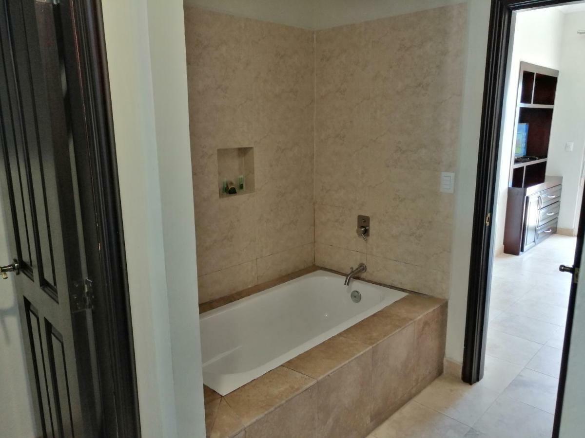 Luxury Suites By Estrella Del Mar Mazatlan Exterior photo