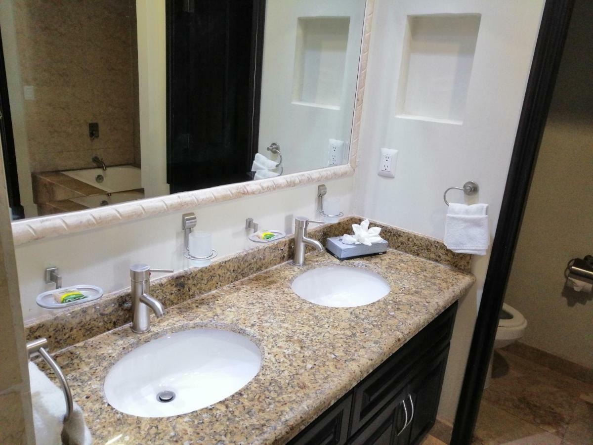 Luxury Suites By Estrella Del Mar Mazatlan Exterior photo